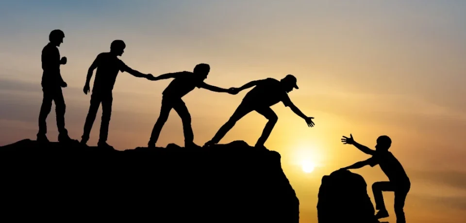 HR Isn’t Broken—But Leadership Must Restore Trust HR Isn’t Broken—But Leadership Must Restore Trust